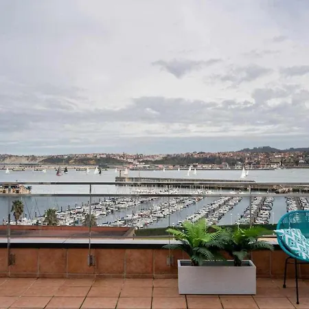 Atico Lujo Costa Vasca Bilbao,terraza, Mar, Jacuzi 아파트 Santurtzi