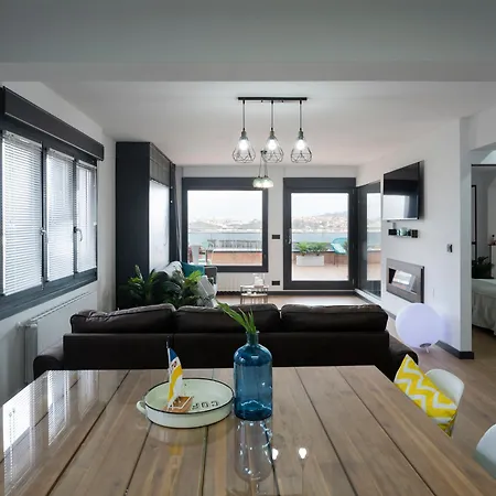 Апартаменты Atico Lujo Costa Vasca Bilbao,terraza, Mar, Jacuzi Santurtzi