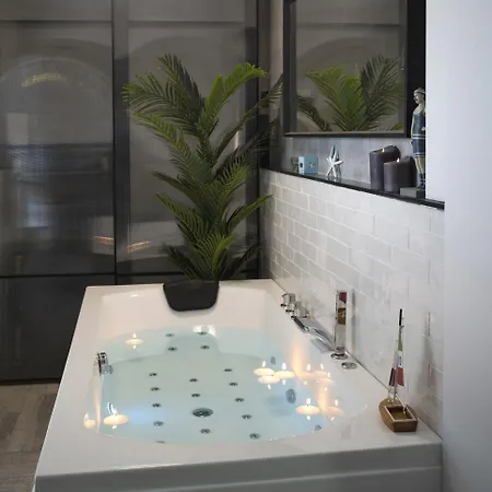 Atico Lujo Costa Vasca Bilbaoterraza Mar Jacuzi Appartement *