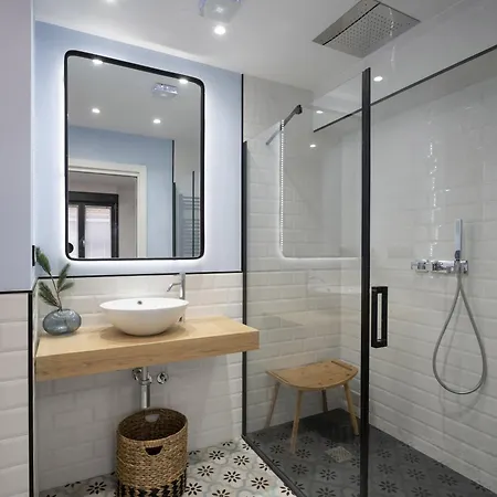 Atico Lujo Costa Vasca Bilbao,terraza, Mar, Jacuzi 아파트 Santurtzi