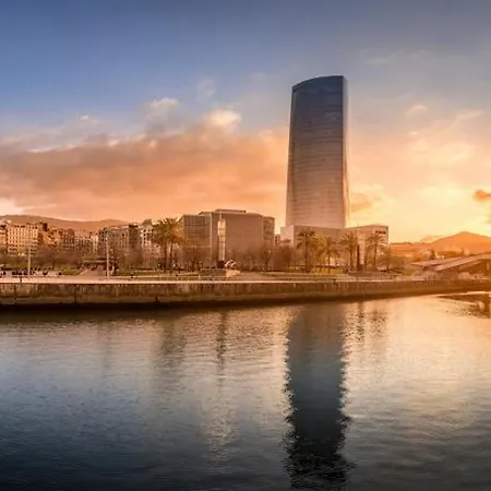 Atico Lujo Costa Vasca Bilbao,terraza, Mar, Jacuzi Lejlighed