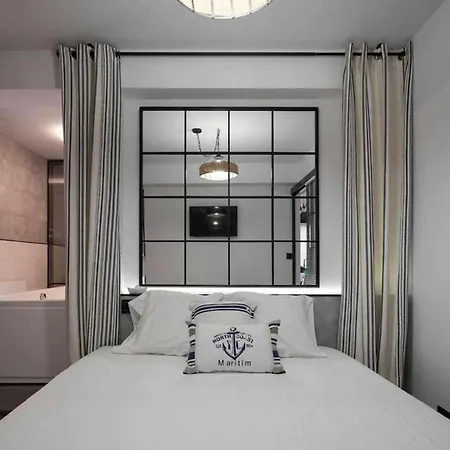 Atico Lujo Costa Vasca Bilbao,terraza, Mar, Jacuzi * Santurtzi